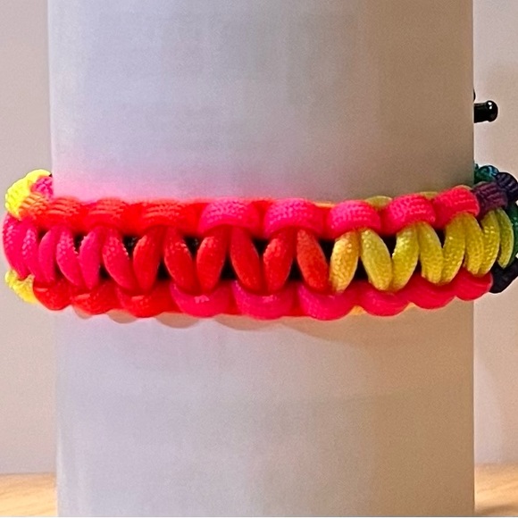 Paracord bracelet - Picture 6 of 7